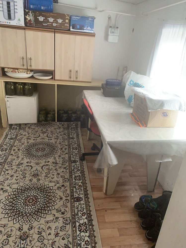 Продаеться зимний кухня СРОЧНО!!!