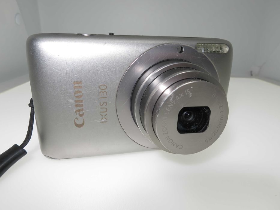 Canon IXUS 130 ултра компактен цифров фотоапарат цифрова камера отличе