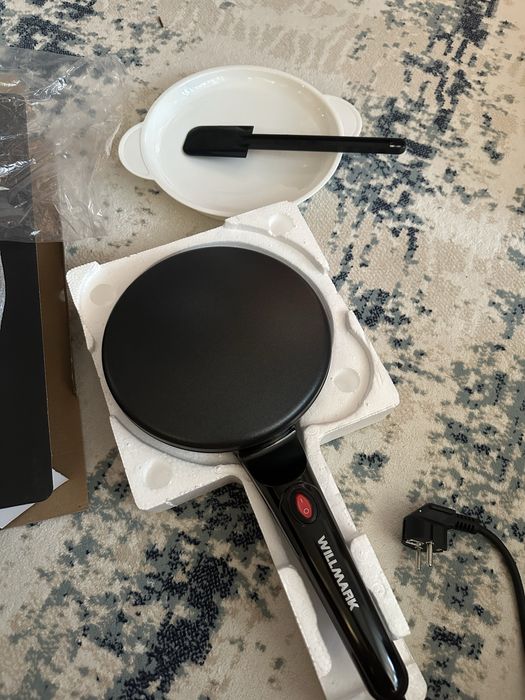 Продам электро блинницу willmark