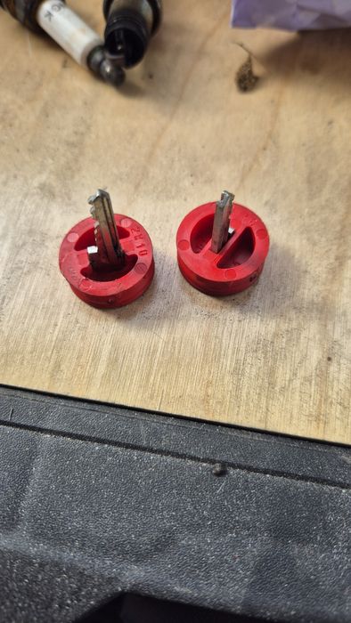 Теглич за w203 ц класа