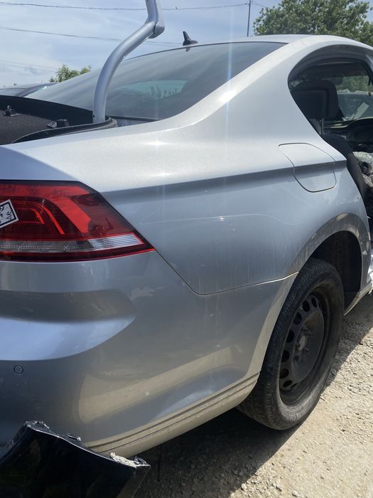 Aripă stânga spate Volkswagen Passat B8 berlină
