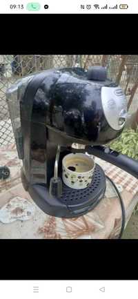Mașina de cafea măcinată,Expresor cu cafea măcinată