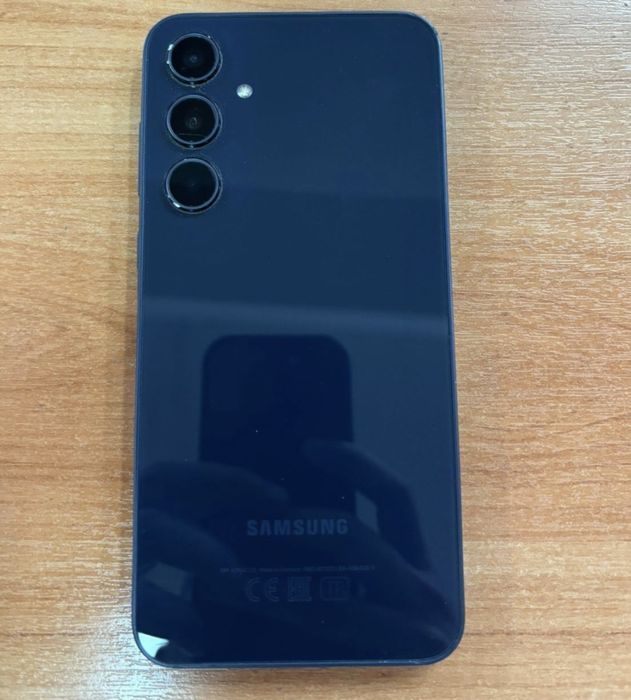 Samsung A35 5G   обмен айфон 11 лер болады