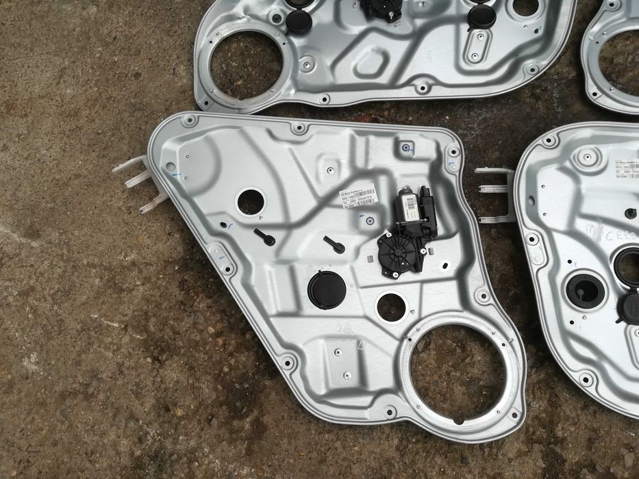 Kia Ceed Киа Сиид Сийд стъклопповдигач моторче машинка ел стъкла