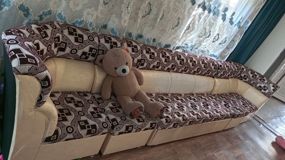 Продается диван Б/у