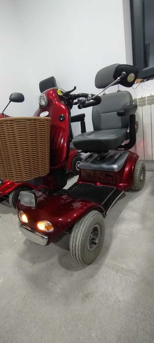 Căruț /scuter electric pentru persoane cu dezabiltati
