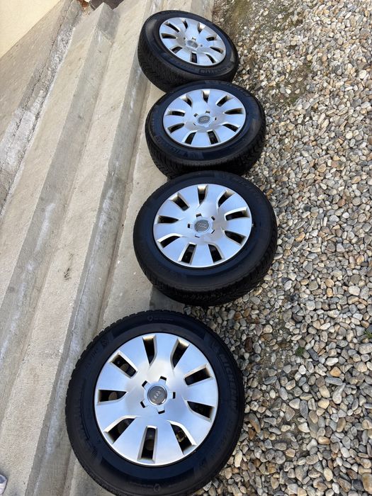 Jante audi cu anvelope iarna 205/60r16