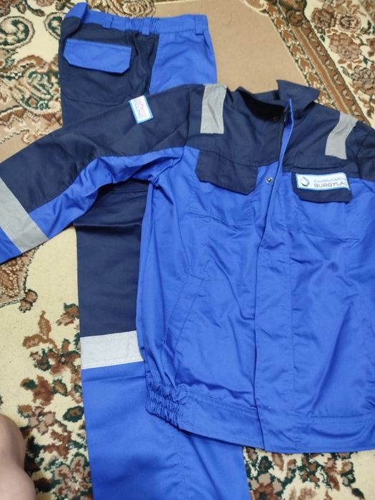 Продам спецодежду