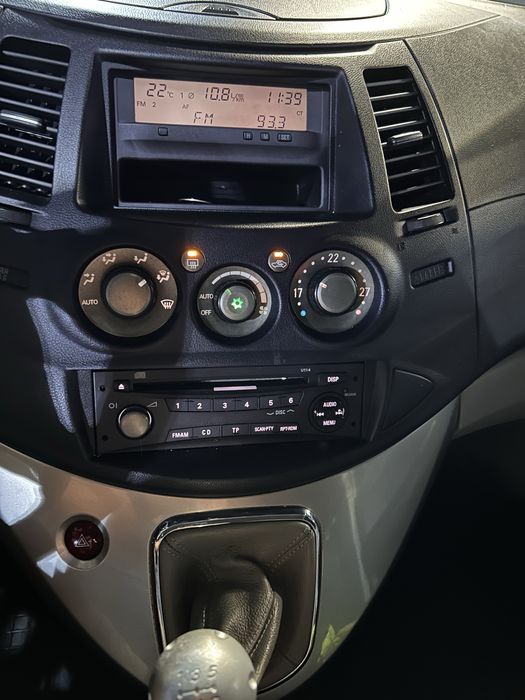 Mitsubishi Grandis - benzina cu gaz
