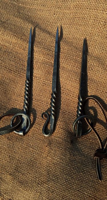 Furculita vikinga, tepusa medievala