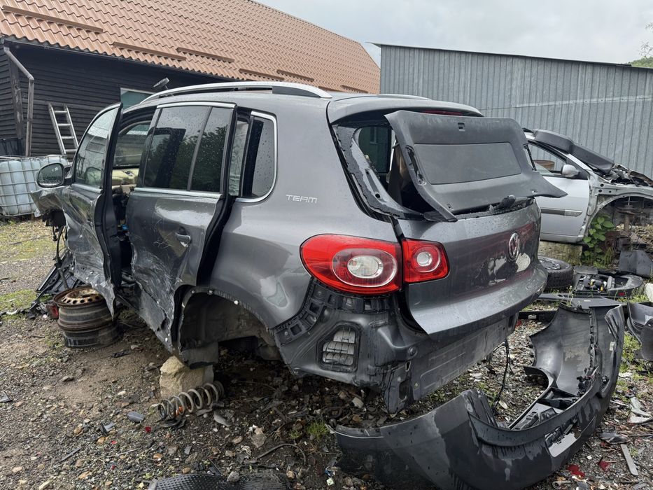 bloc lumini vw tiguan cu functie auto  dezmembrari vw tiguan