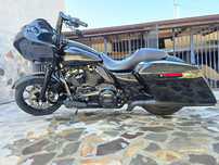 Harley Road glide special