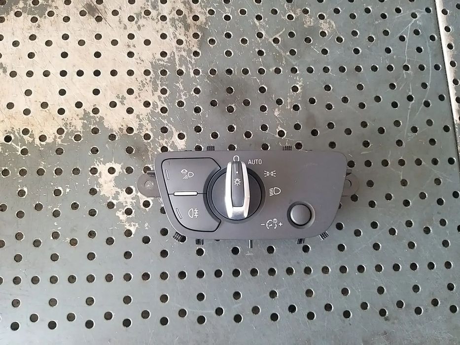 Bloc lumini audi a4 b9 8w 4m0941531ag