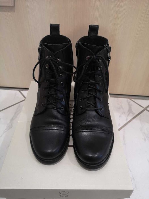 Lasocki зимни боти