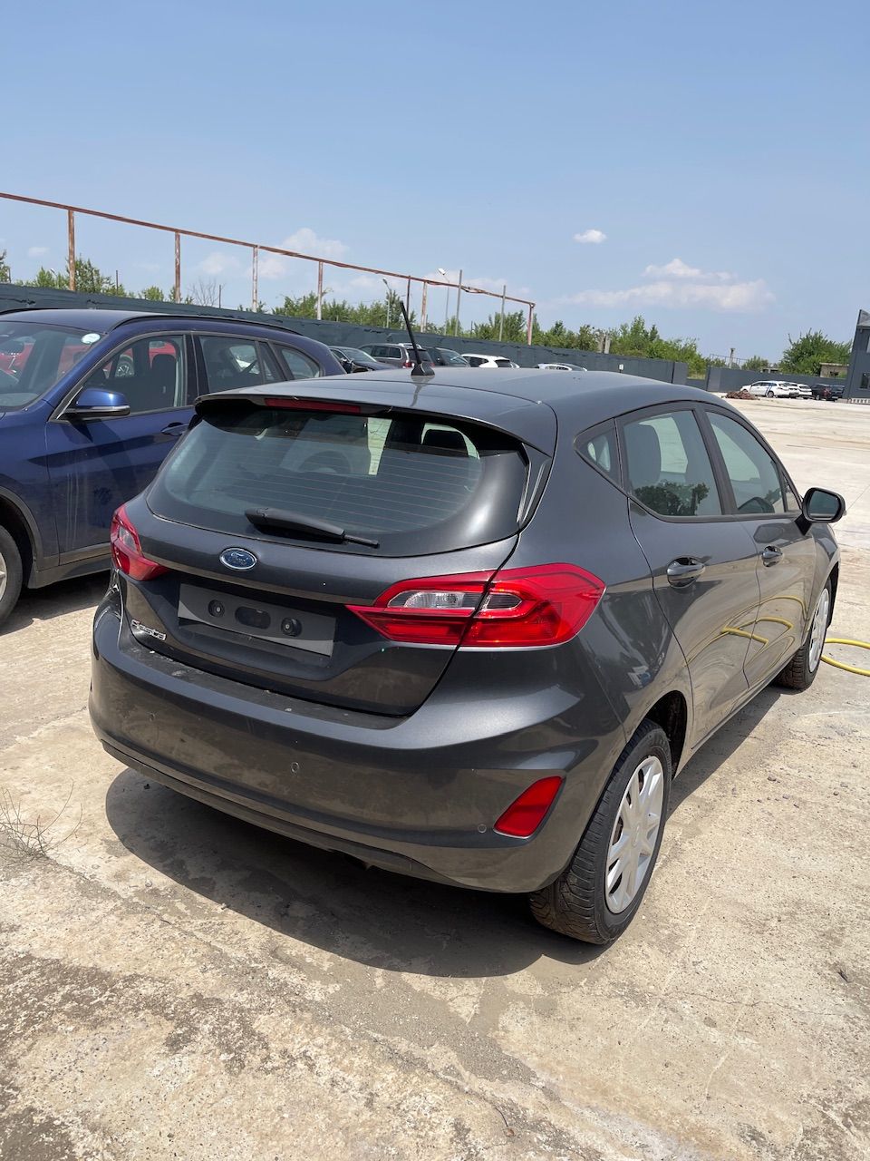 Dezmembrez Ford Fiesta 2018 Hatchback Gri