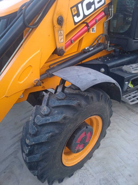 Buldoexcavator Jcb 3Cx