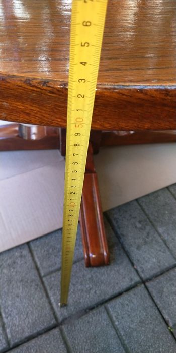 Vând masa lemn massiv