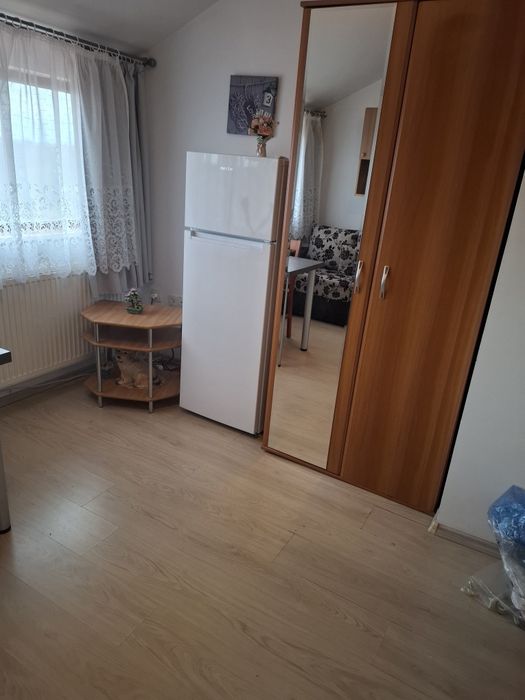 Vând Garsoniera  Harman