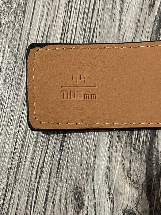 Curea Louis Vuitton Lv