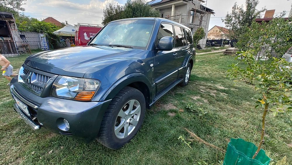 Mitsubishi Pajero 3 Dakar Edition 7 locuri