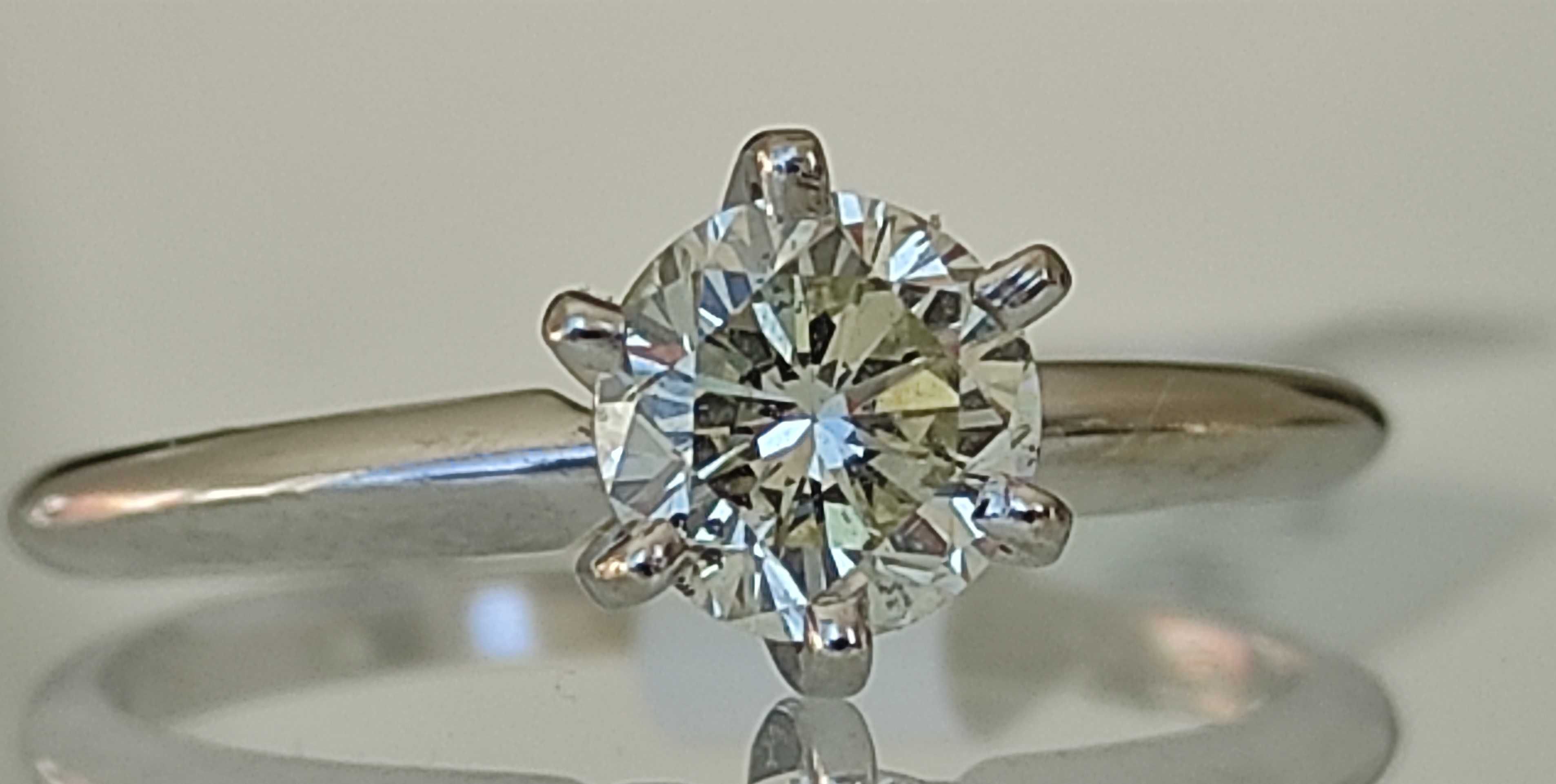 Inel logodna cu diamant 0.70ct aur 14k