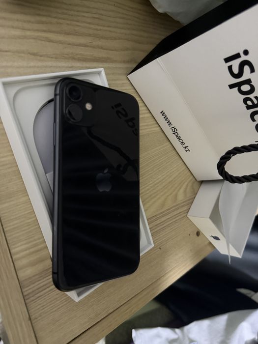 Iphone 11 64гб череый