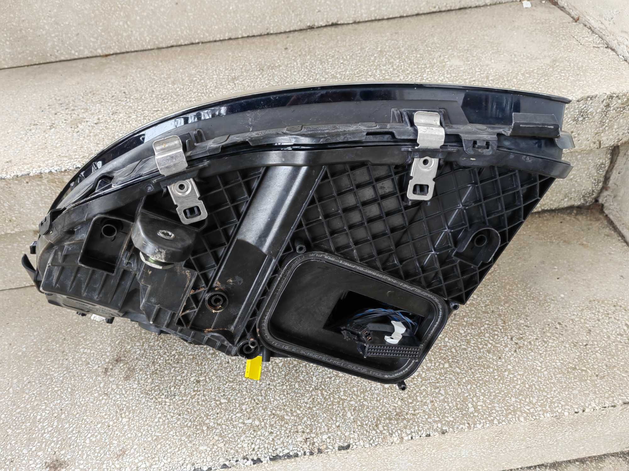 Фар Mercedes W205 C-classa MULTIBEAM LED десен/Фар Мерцедес W205