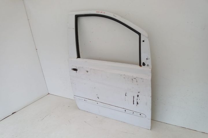 Usa dreapta fata Mercedes-Benz Vito W639