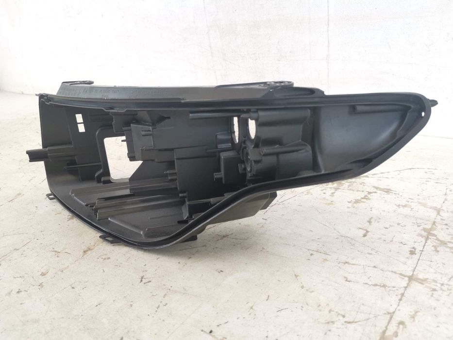 Корпус На Фар Ляв Ленд Роувър Рейндж Роувър Евок / Land Rover Range Ro