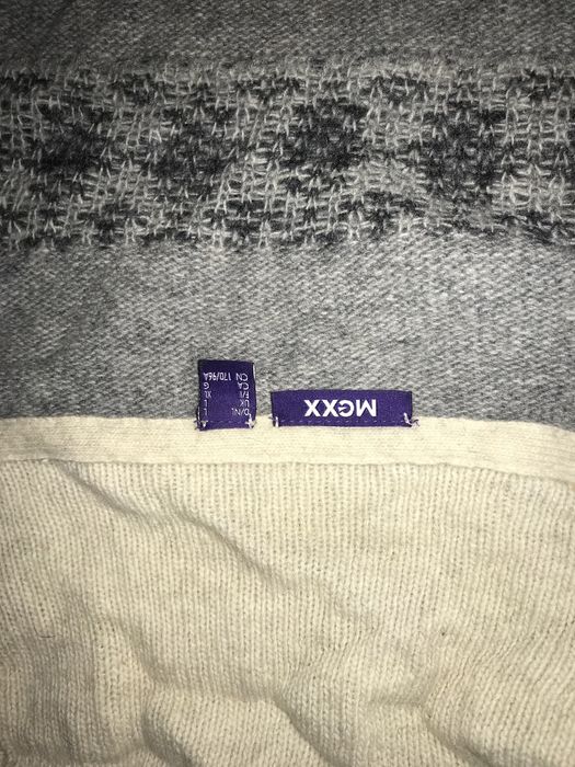 vand salopeta, blugi, fular, cardigan