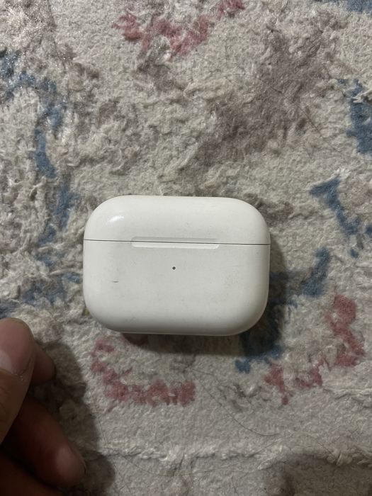 Продам наушники AirPods Pro оригинал