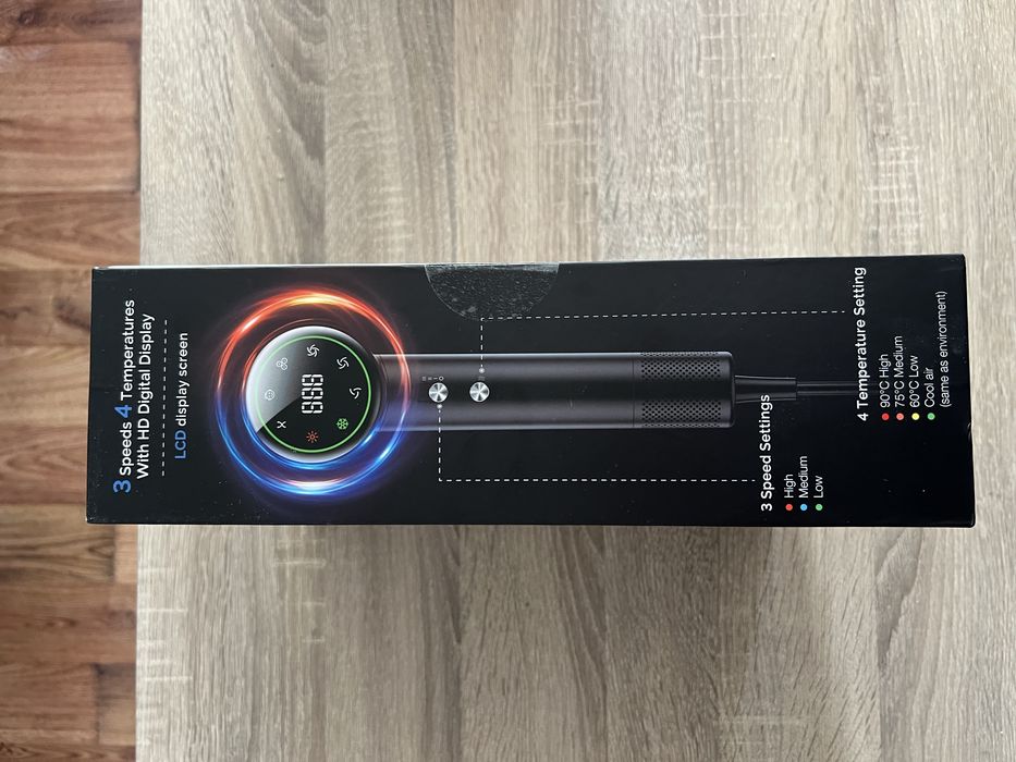 Мощен сешоар с приставки