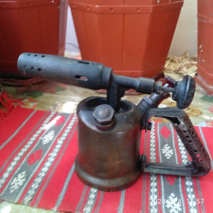 Lampa benzina , piesa de colectie , Express NR. 44