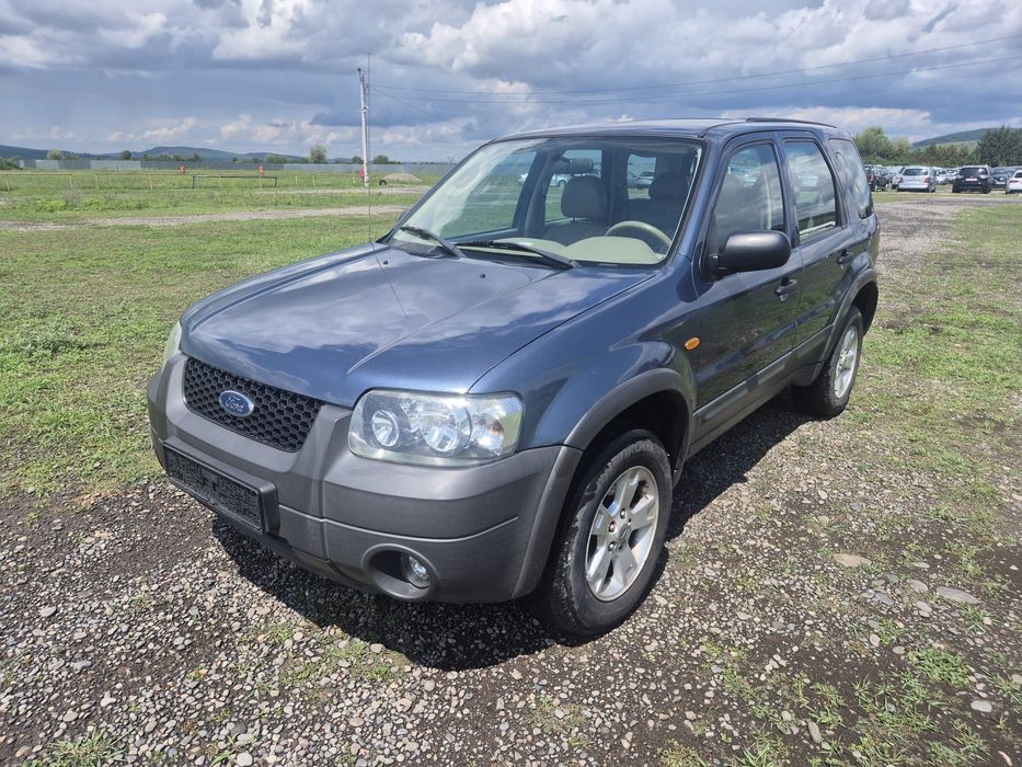 Ford Maverick 3.0 benzina 4x4 Cutie Automata