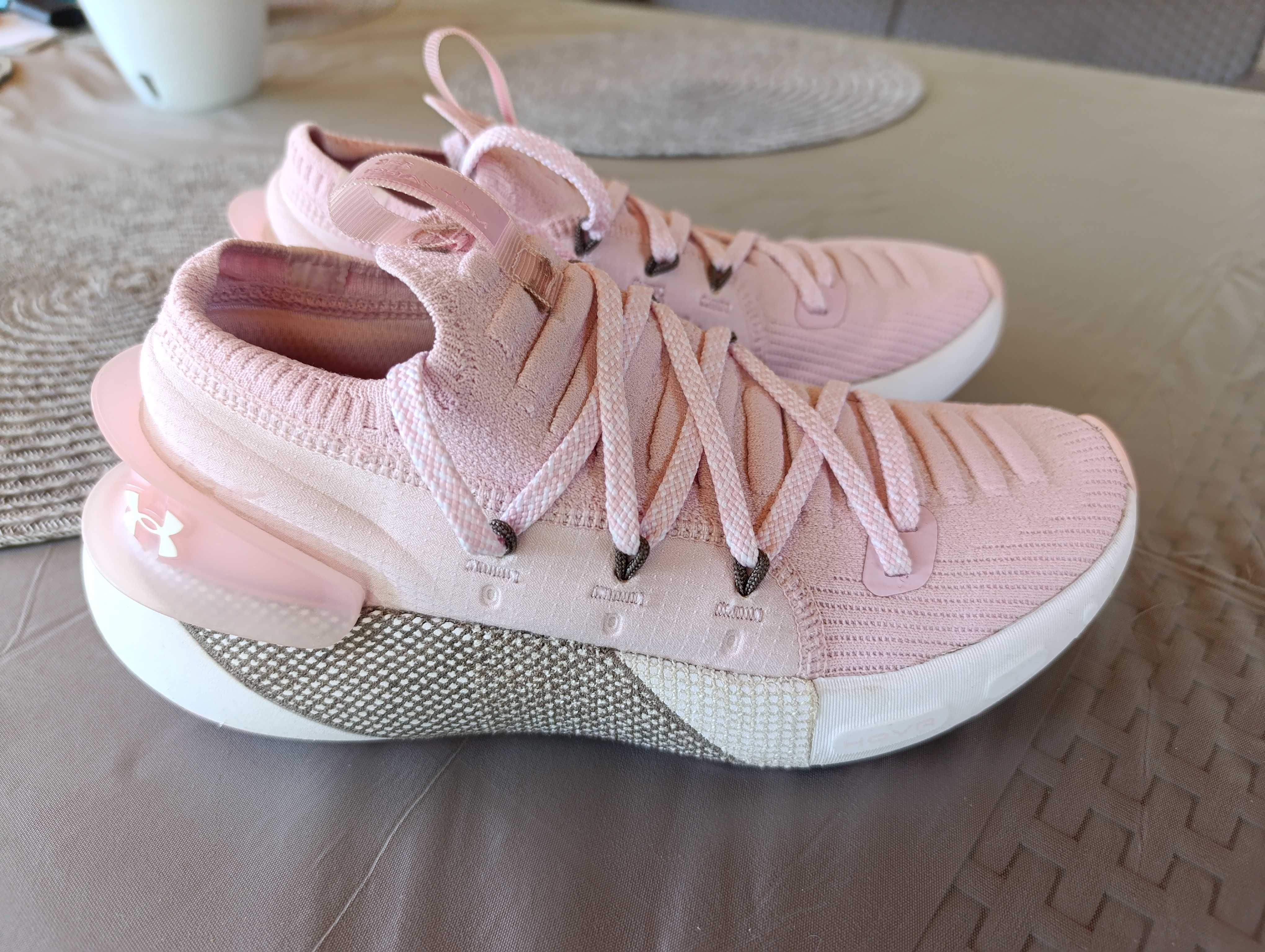 Дамски Маратонки Under Armour