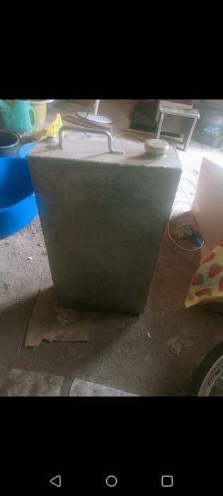 Продам алюминиевый бак!