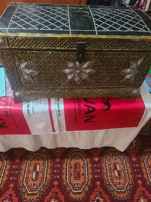 Сандук яхши холатда сотилади