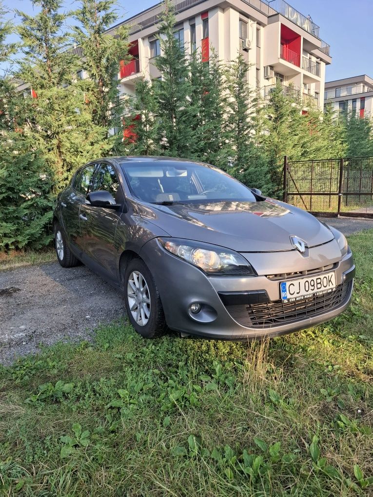 Vând Renault Megane