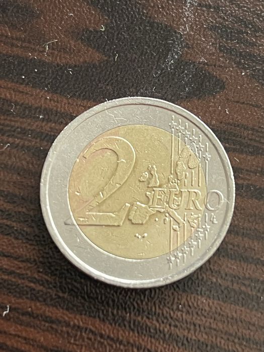 Евро монета и центове