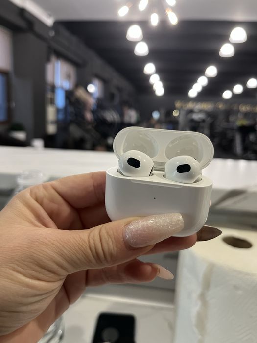 Слушалки Apple - AirPods 3 MagSafe Case