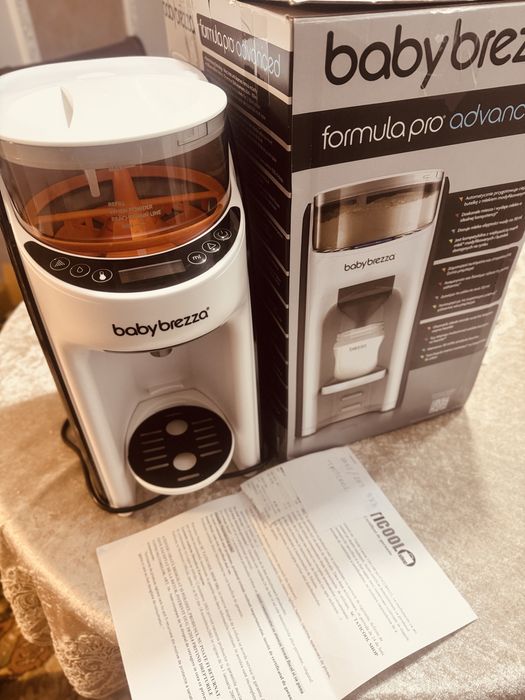 Expresor de lapte praf baby brezza