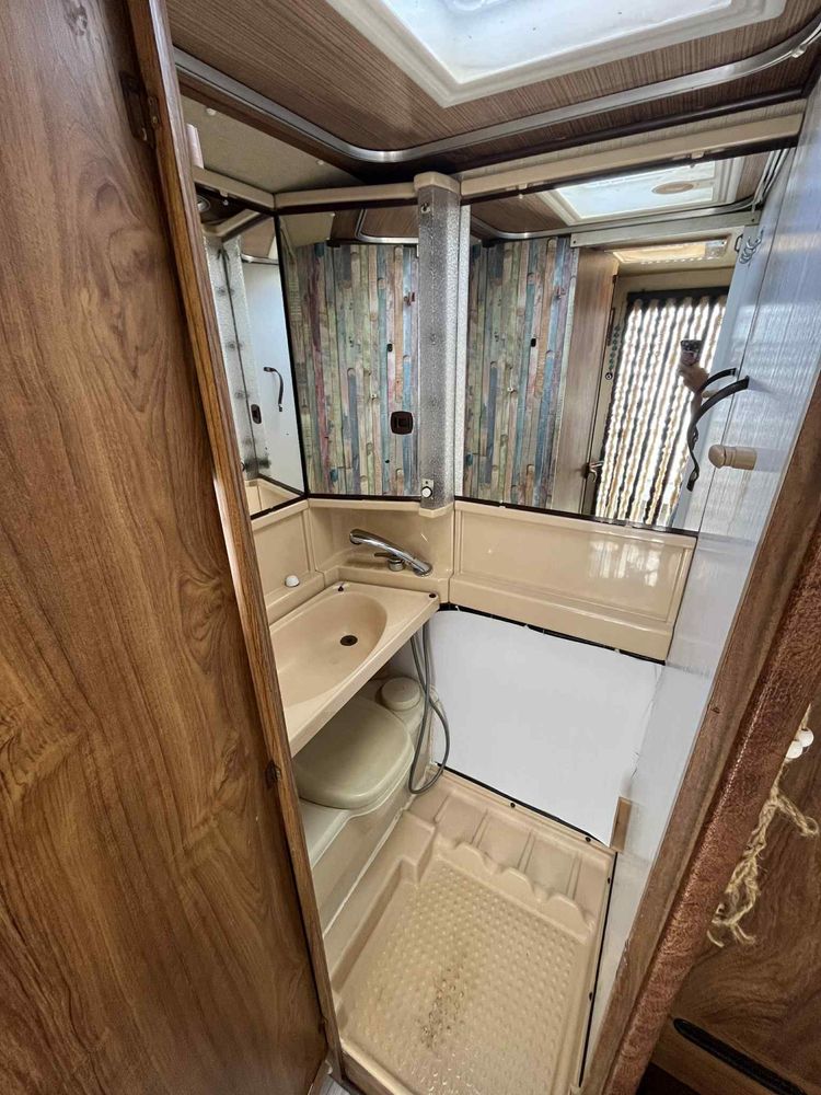 Интегриран Кемпер Hymer