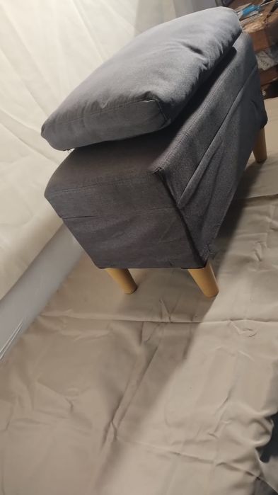 Taburet de camera pret 150 lei