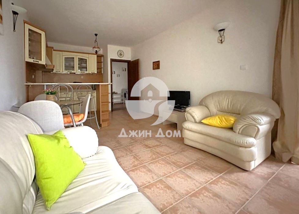 Продава се Тристаен апартамент в к.к. Слънчев бряг - 99 кв.м за 1364 €/кв.м - Снимка #1