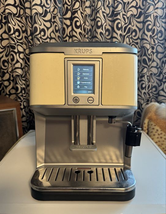 Кфе-робот KRUPS.