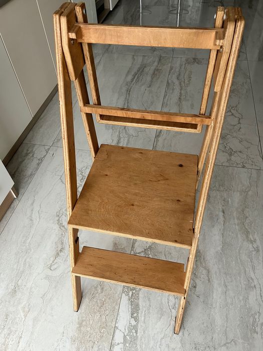 Монтесори сгъваема кула