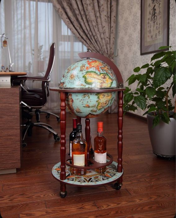 Глобус-бар напольный