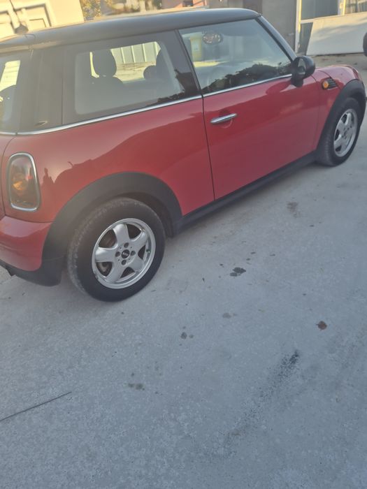 Vand mini one 2010 cutie automat