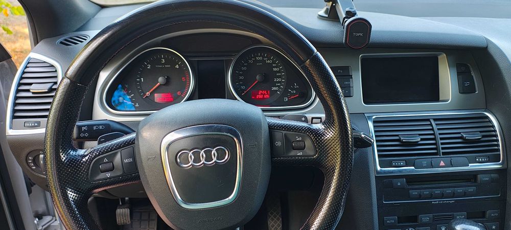Audi Q7 3.0 TDI S line, 7 locuri, stare f. bună, proprietar