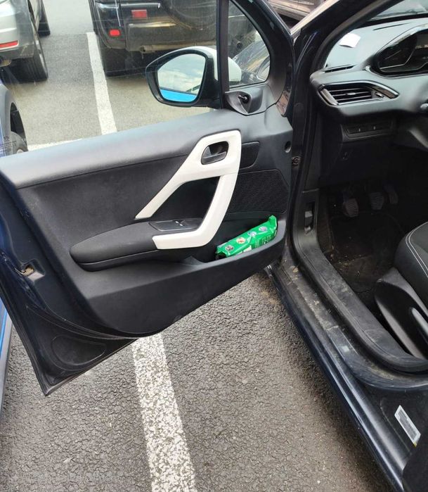 Vand Peugeot 208,an 2017,benzina